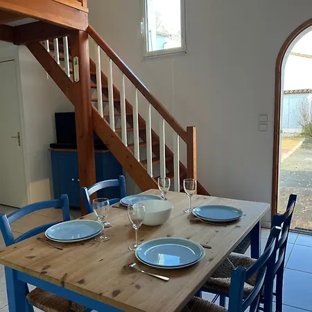Climatisee 5 Pers, 450m Plages Nauzan Et Conseil, Terrasse 48m², Parking, Bbq, 2 - Fr-1-539-58 度假居